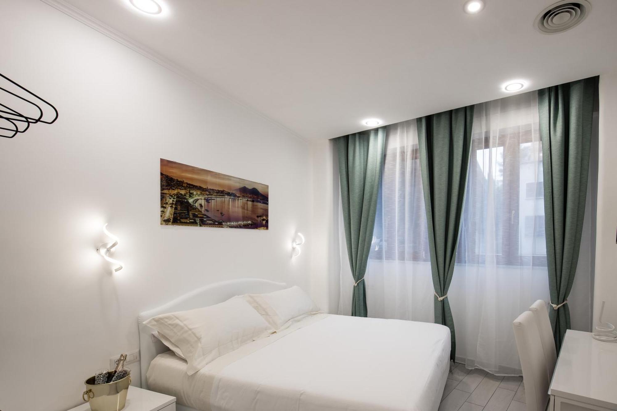 Mergellina E Fantasia Affittacamere Napoli
